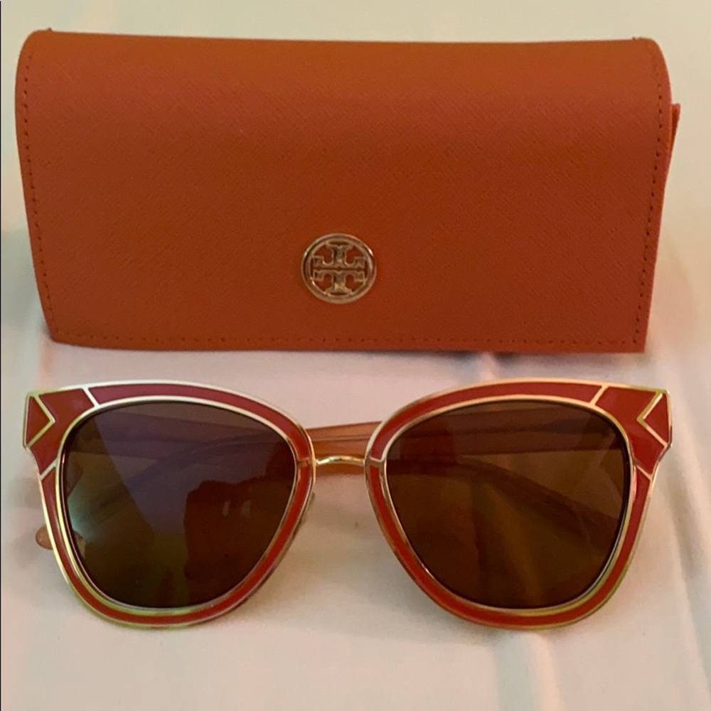 NWT Tory Burch sunglasses